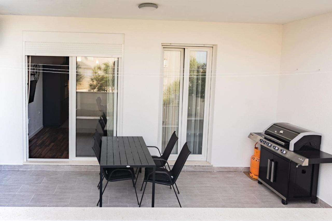 Apartment Zeus Znjan Split