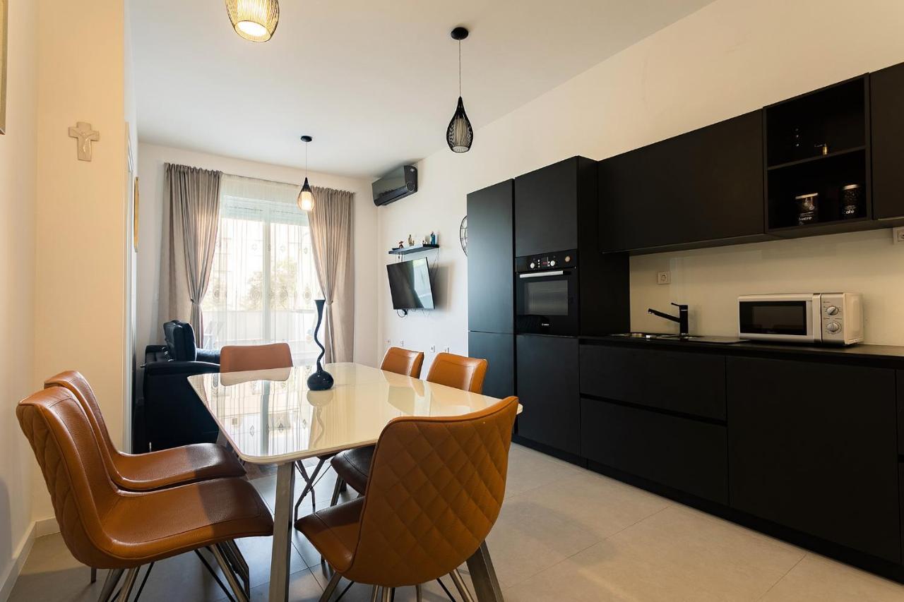 Zeus Znjan Apartment *